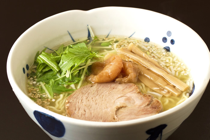 梅しおらーめん